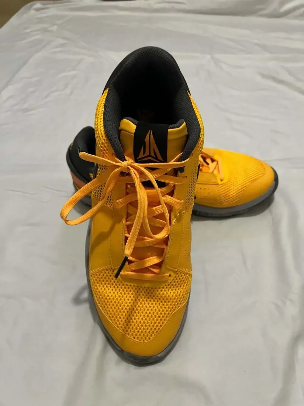 Like New 13.5 Nike Ja 1 Bright Mandarin Basketball Shoes - Picture 2 of 5